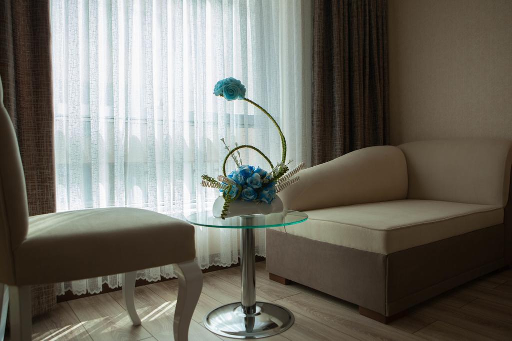 Mitannia Regency Hotel 디아르아바키 객실 사진