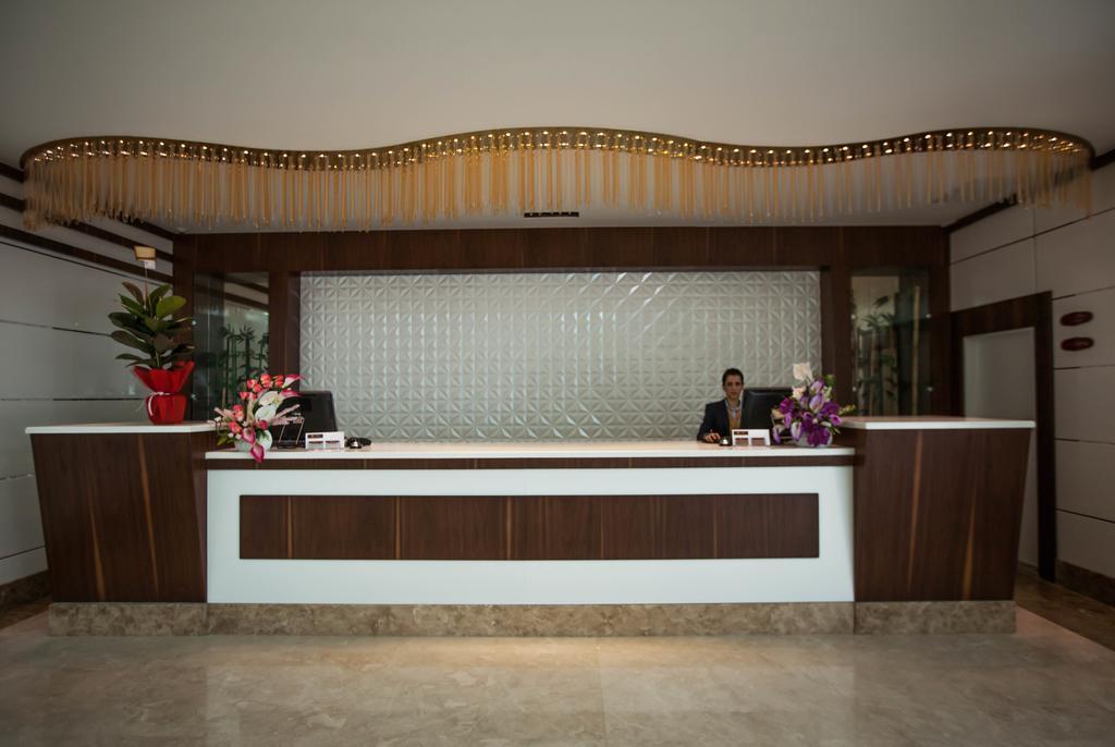 Mitannia Regency Hotel 디아르아바키 외부 사진