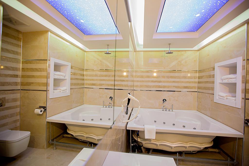 Mitannia Regency Hotel 디아르아바키 외부 사진
